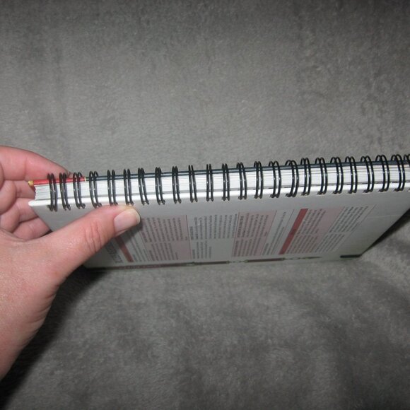 Warhammer Hardcover Book 40,000 40K General's Handbook 2023-23 Battles 2409A7 - Picture 3 of 9